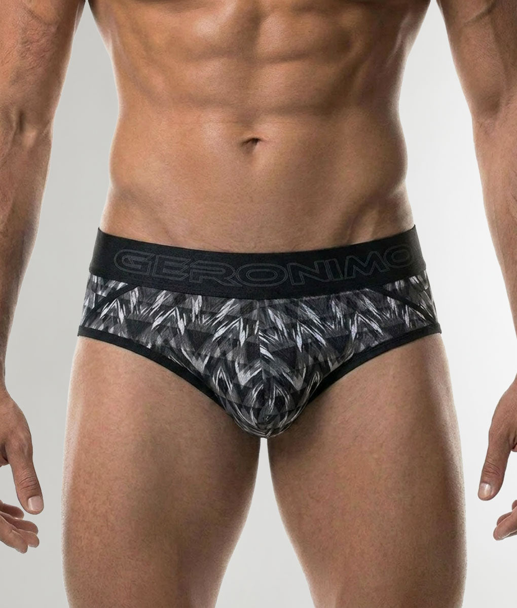 Geronimo Modern Mosaic Brief
