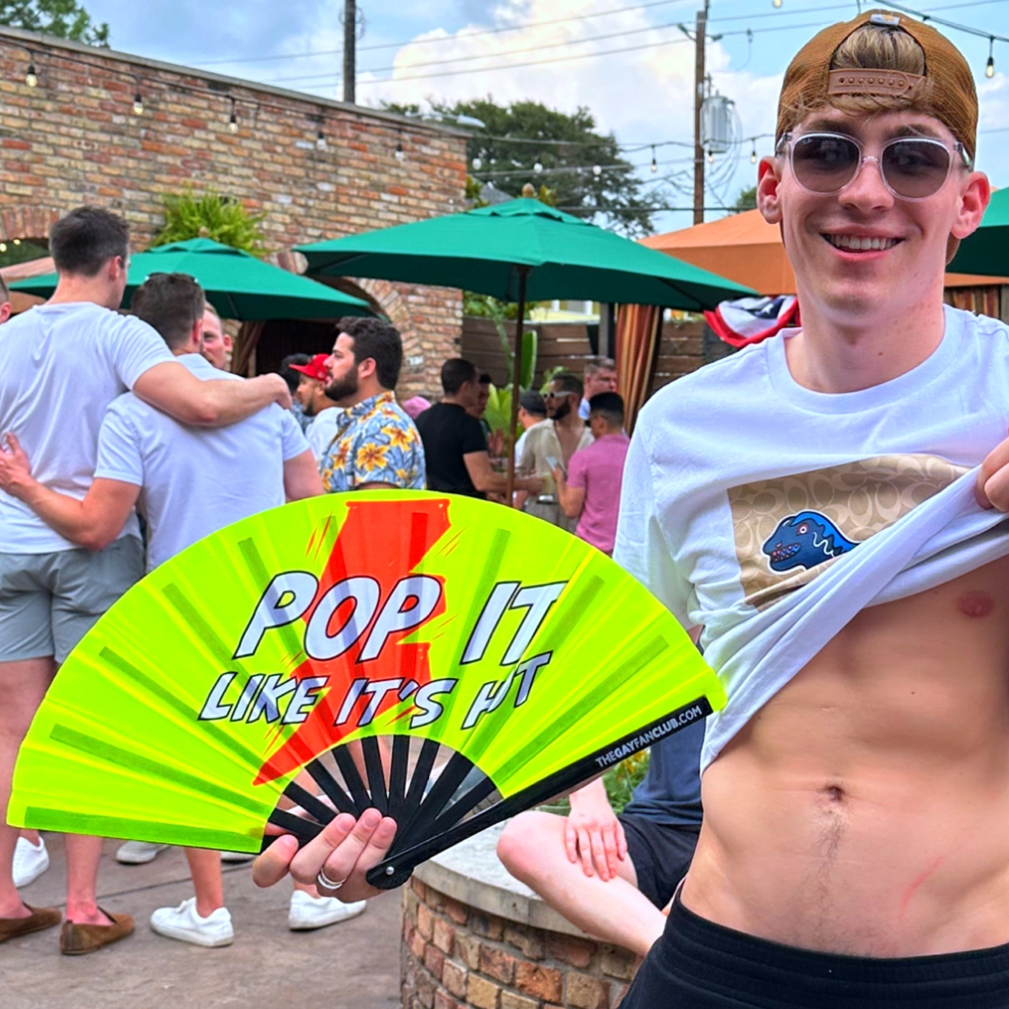 Poppers Fan (UV) by Hand Fan