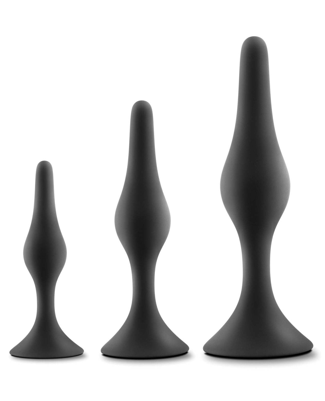Blush Luxe Beginner Plug Kit in black, three graduated silicone anal plugs with tapered tips and secure bases for comfortable beginner use