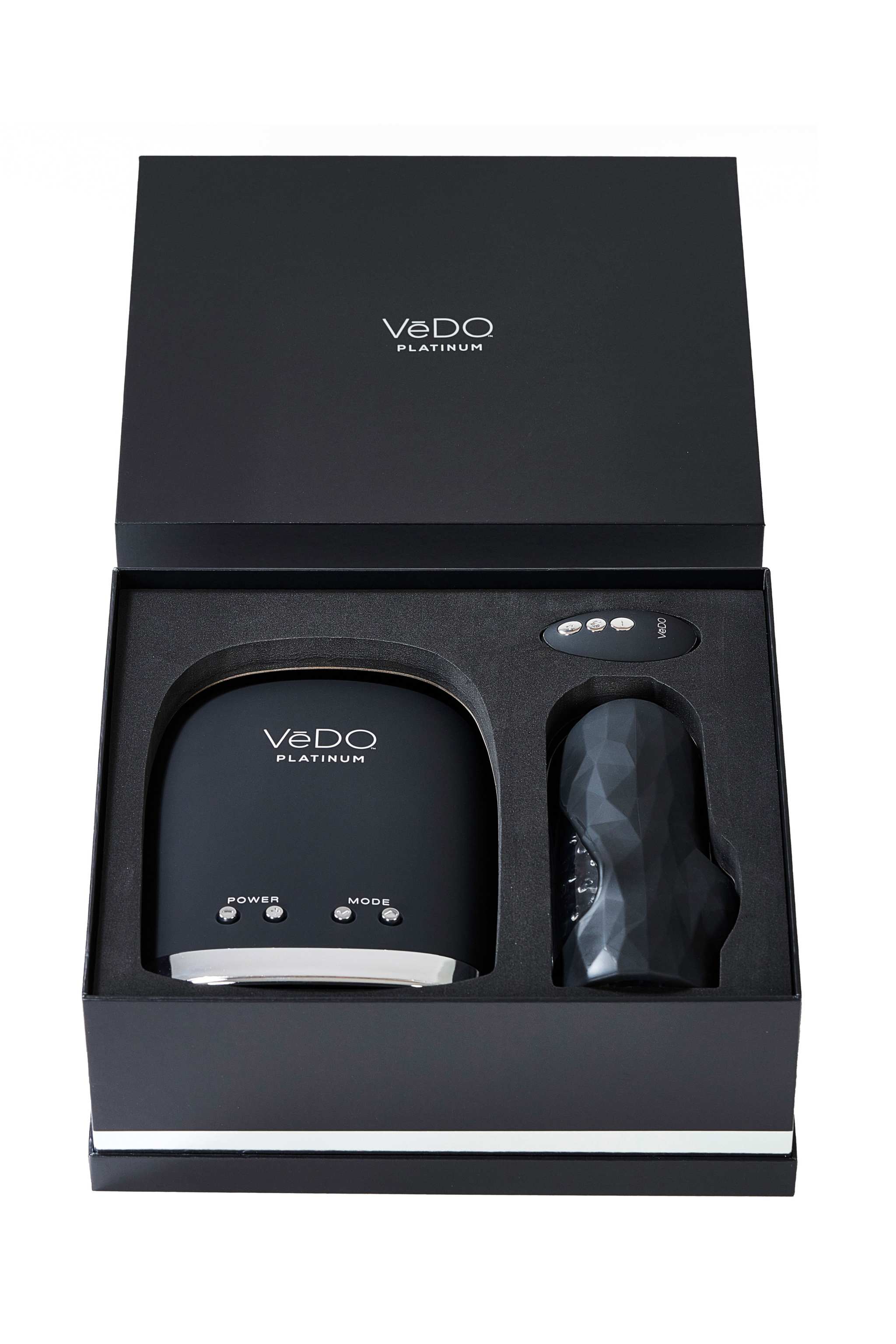 Hummer 2.0 - Ultimate BJ Machine in black packaging with remote and textured sleeve.