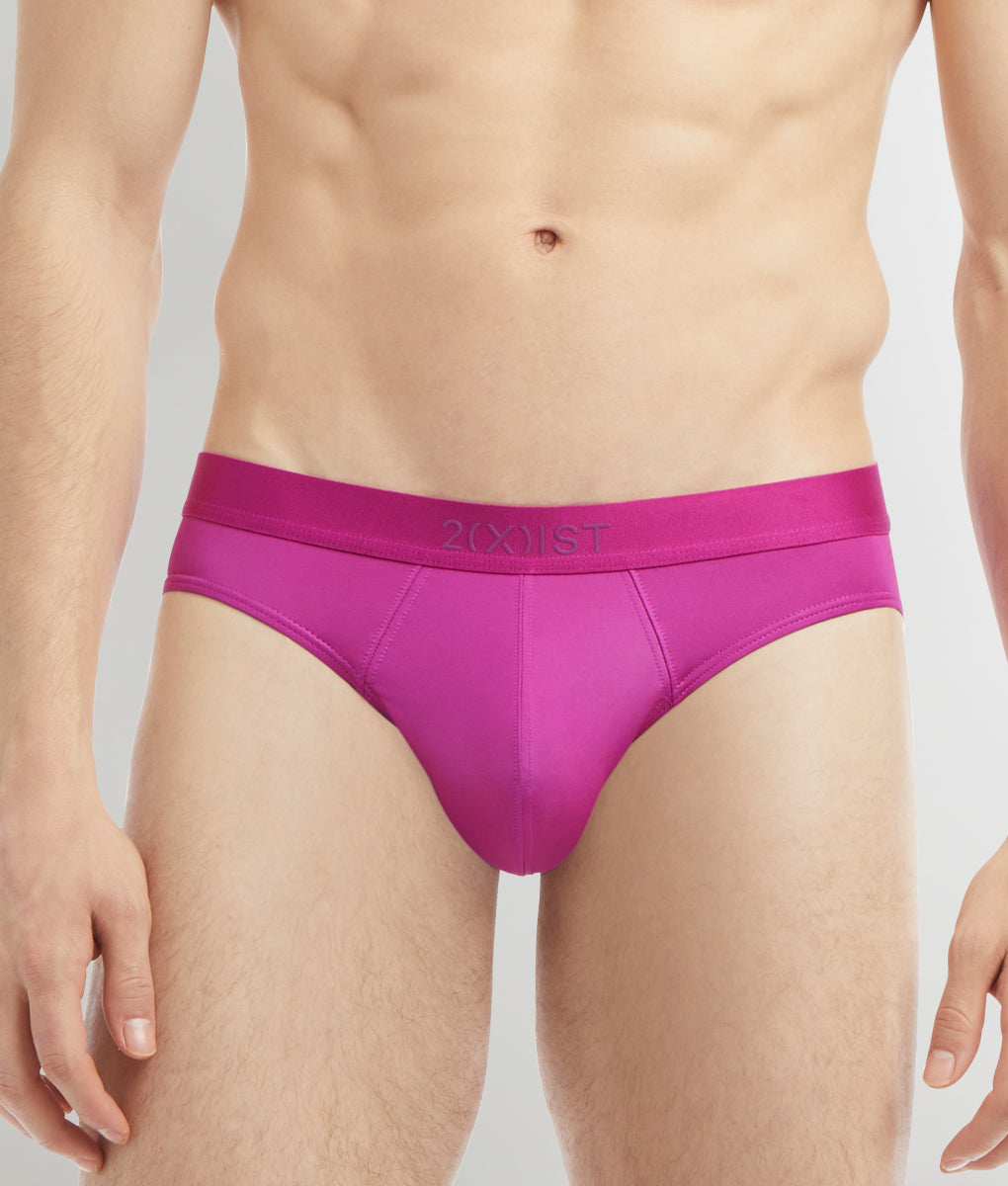 2(X)IST Sliq Brief