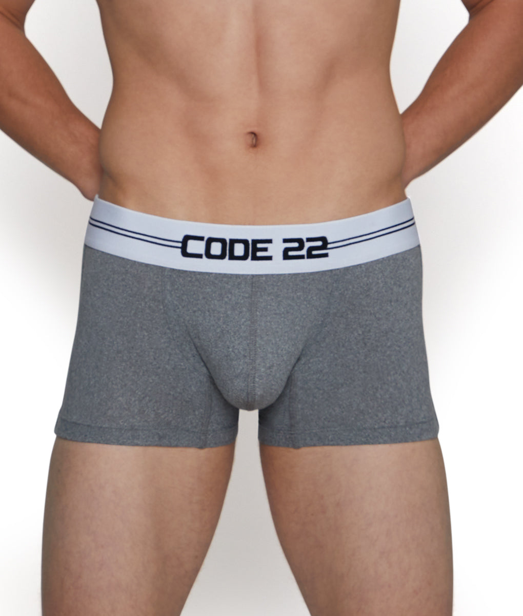 CODE 22 Essentials Trunk