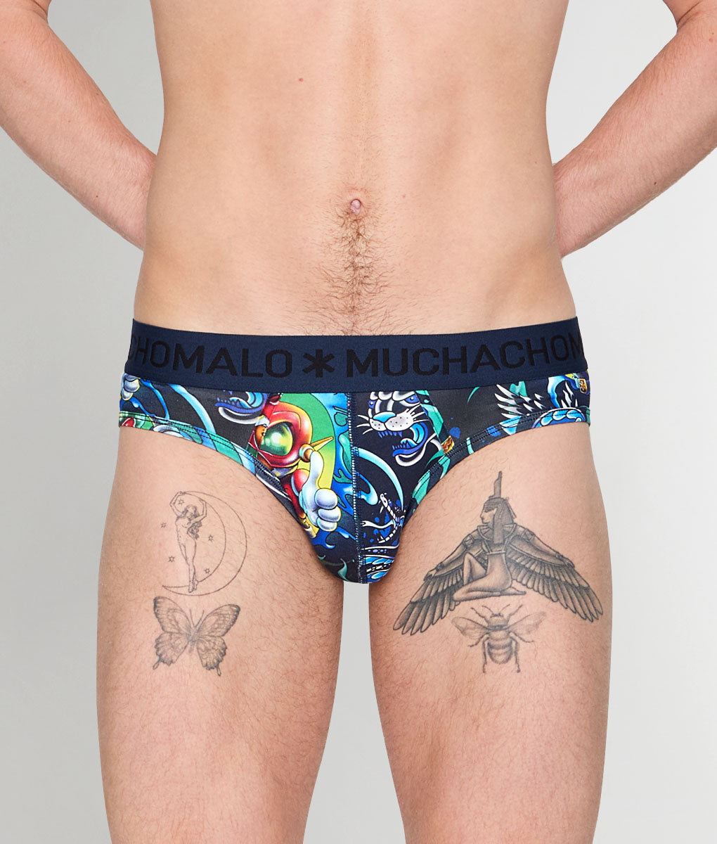 Muchachomalo New School Brief